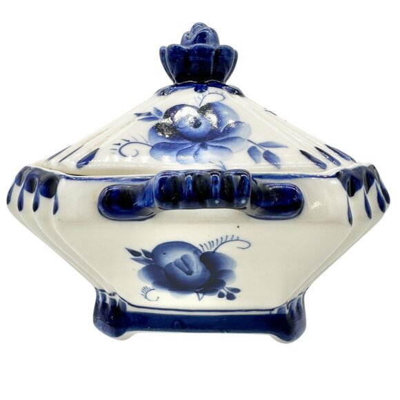 Handmade in Russia Gzhel Porcelain Covered Bowl With Lid Blue Floral Design - Picture 6 of 10
